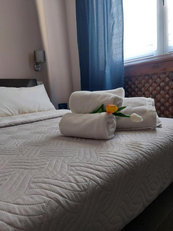 I Tre Marchi Rooms / Camera Mare Termoli Bagian luar foto